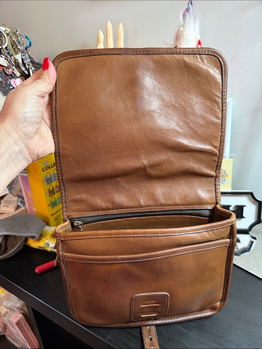 Coach Vintage 70’s Small Saddle Bag - Picture 7 of 10